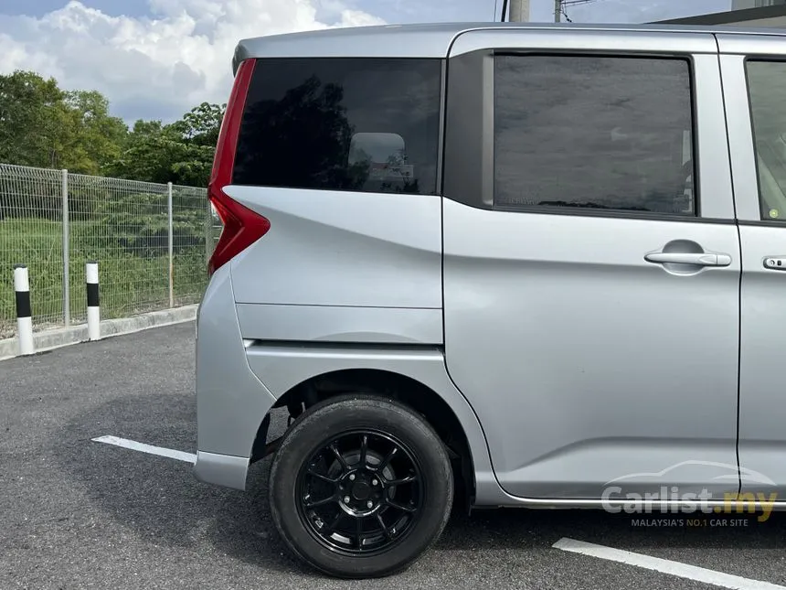 2017 Toyota Roomy Custom G-T MPV