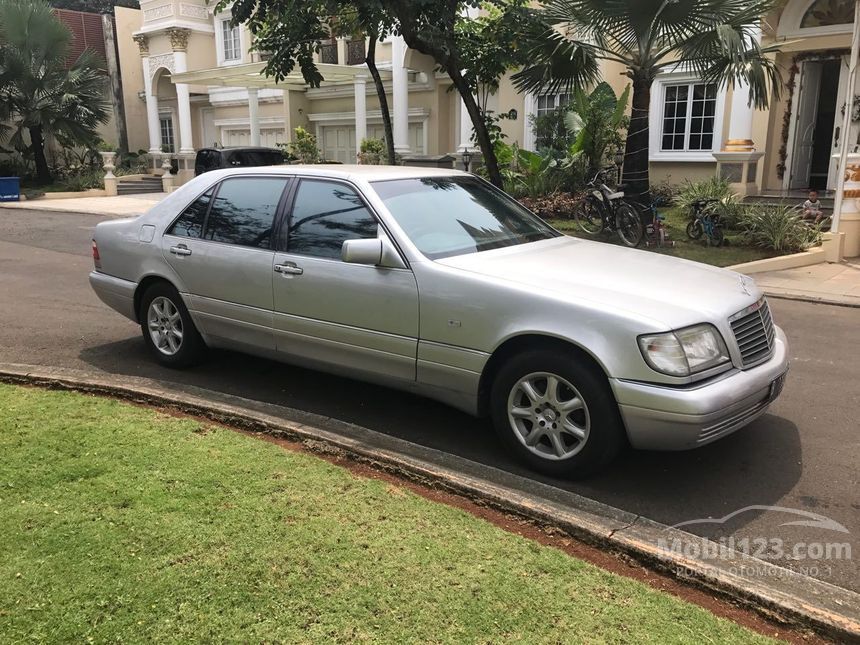 Jual Mobil Mercedes-Benz S500 L 1996 W140 V8 5.0 Automatic 5.0 di Banten Automatic Sedan Silver ...