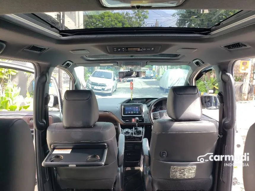 2018 Toyota Voxy Wagon