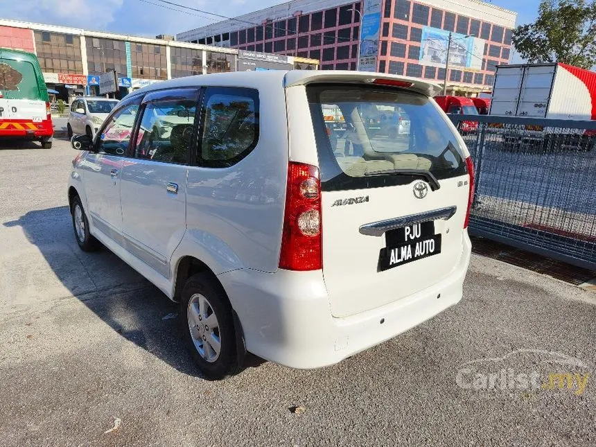 2010 Toyota Avanza E MPV