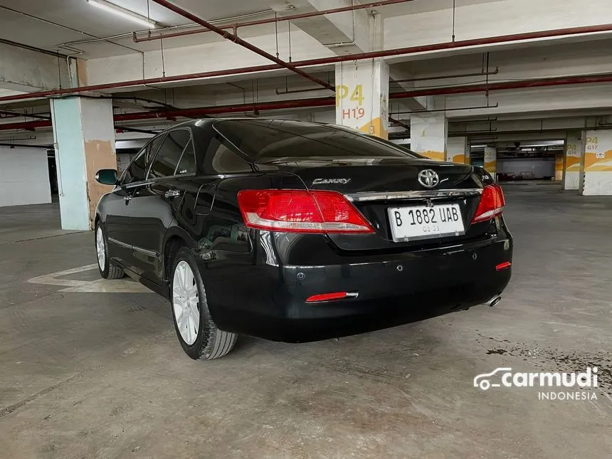 2010 Toyota Camry V Sedan