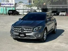 2018 Mercedes-Benz CLA200 1.6 W117 (ปี 14-18) Urban Sedan