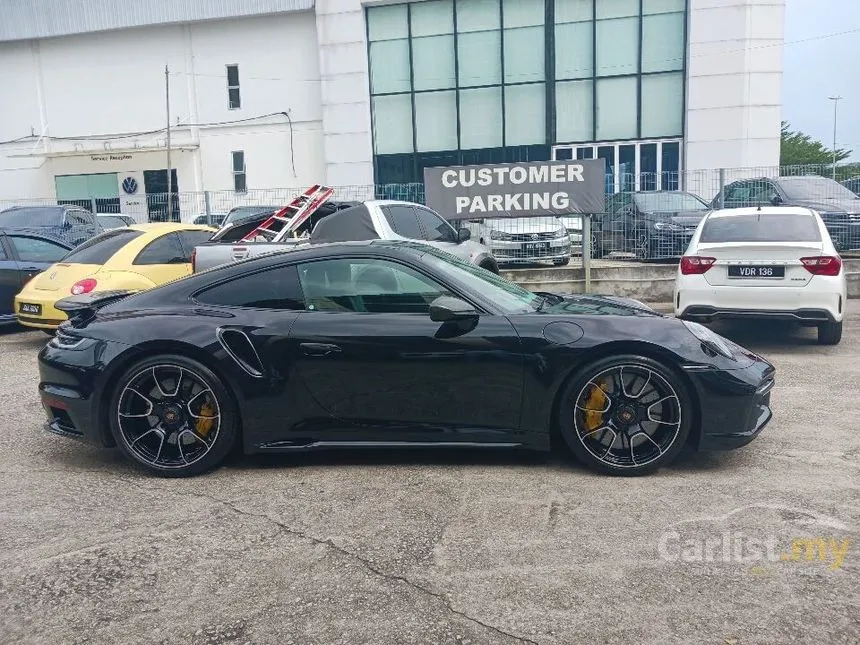 2022 Porsche 911 Turbo S Coupe