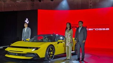 Mobil buat yang Duitnya ‘Gak Berseri’! Hypercar PHEV Ferrari 849 Testarossa Masuk Indonesia