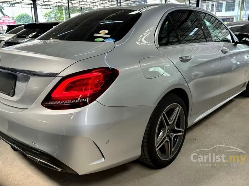 2018 Mercedes-Benz C200 AMG Line Sedan