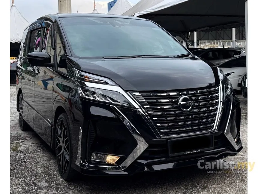 2025 Nissan Serena S-Hybrid High-Way Star Premium (2 tone) MPV