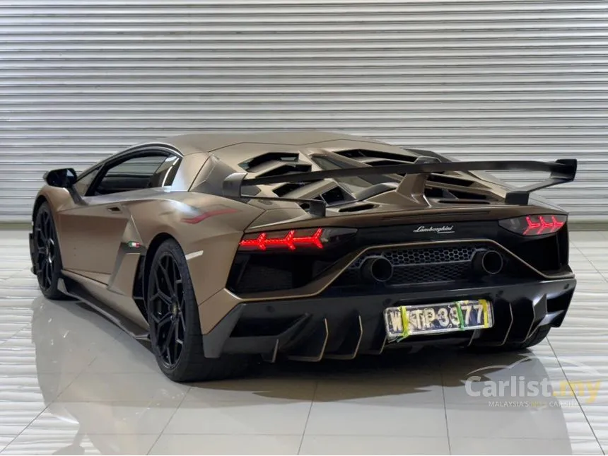 2020 Lamborghini Aventador SVJ Coupe