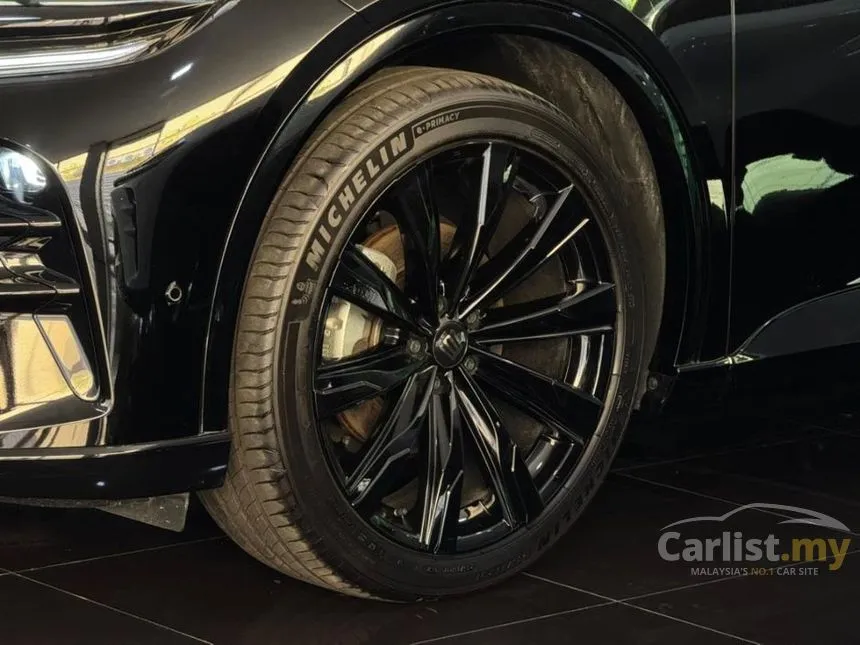 2024 Toyota Crown Sport Z PHEV SUV