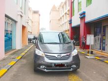 Honda Freed psd at 2013 grey