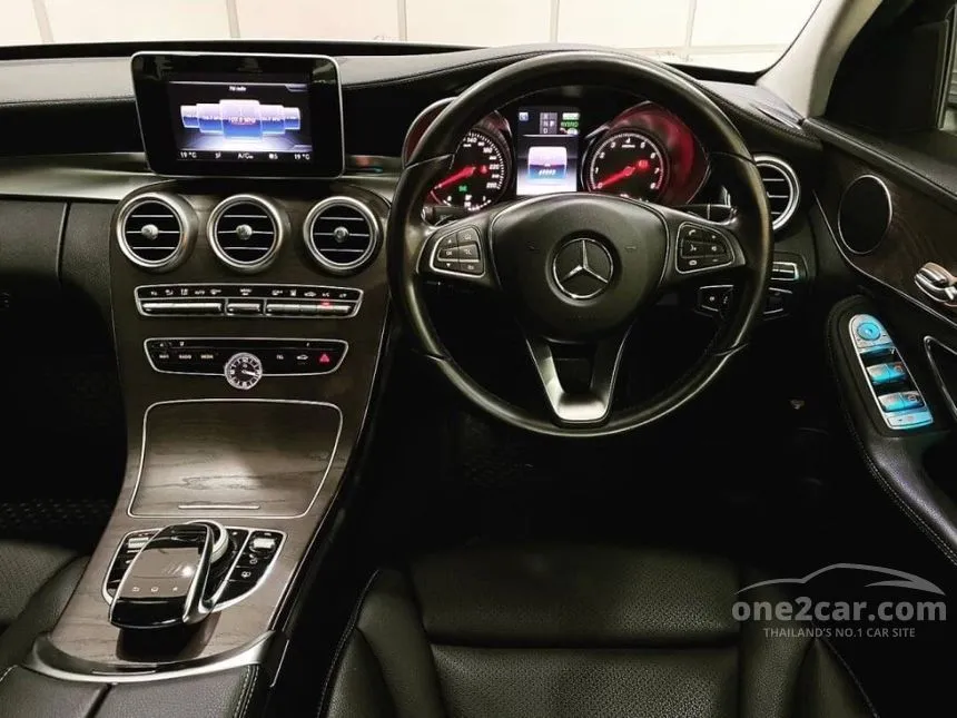 2016 Mercedes-Benz C350 e Exclusive Sedan