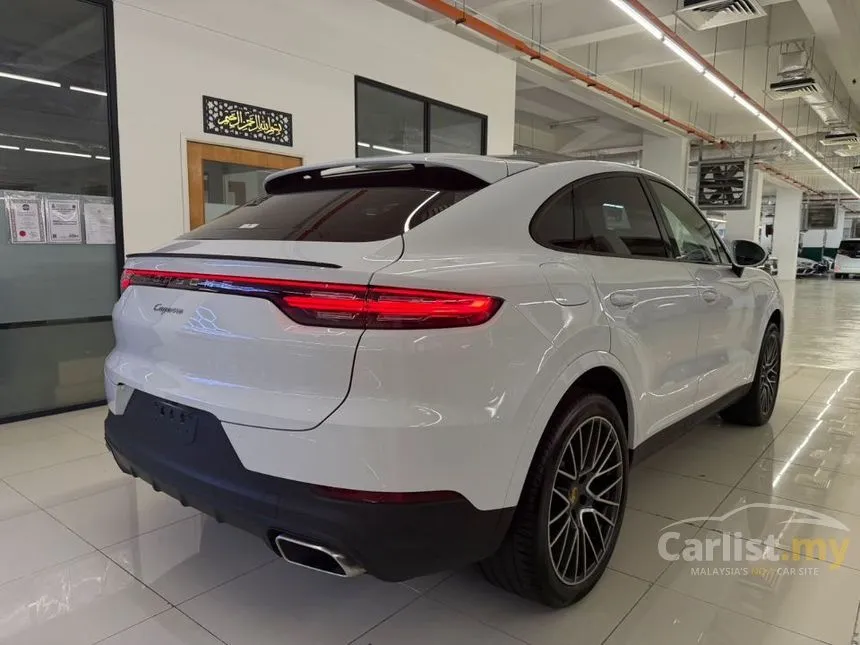 2022 Porsche Cayenne SUV