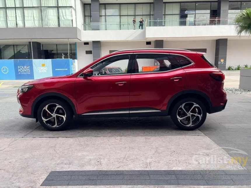 2026 MG HS Luxury SUV
