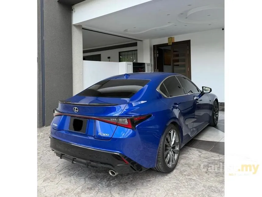 2022 Lexus IS 300 F Sport Sedan