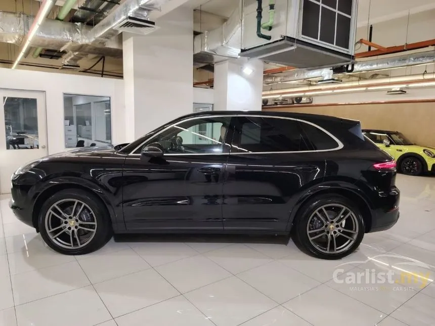 2022 Porsche Cayenne SUV
