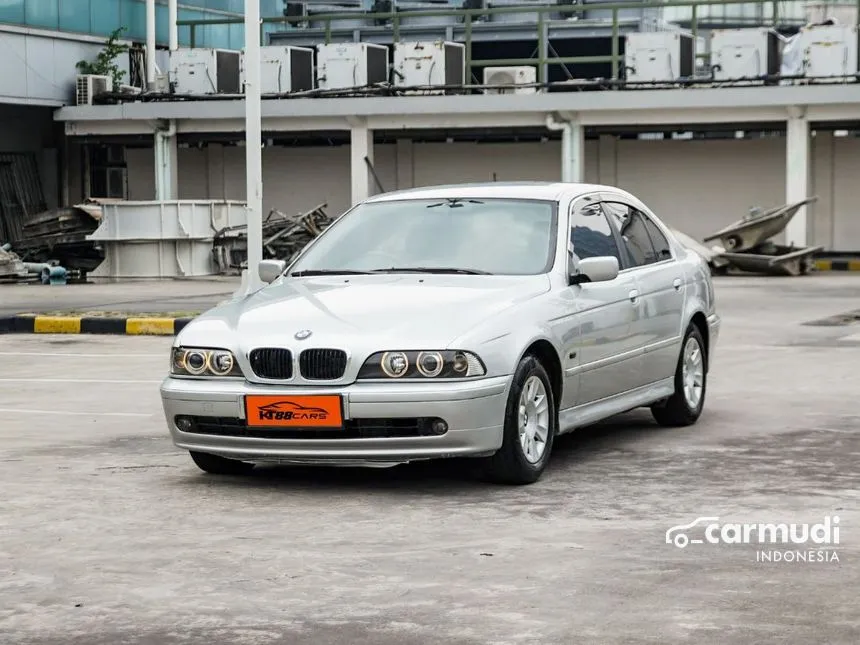 2002 BMW 520i Sedan