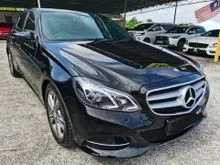 2013 Mercedes-Benz E200 2.0 Elegance  Sedan ** CAREFUL OWNER.. FSR n ORI LOW MLG.. ACCIDENT n FLOOD FREE.. CLEAN INTERIOR.. VALUE BUY **