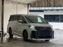 Side Step / 2025 Toyota Vellfire 2.5 Z Premier HEV MPV