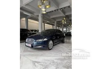 2012 Jaguar XF 3.0 Premium Luxury V6 Sedan
