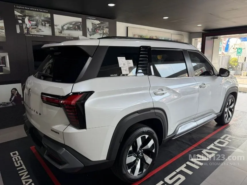 2026 Mitsubishi Destinator Ultimate Premium (Quartz White Pearl) SUV