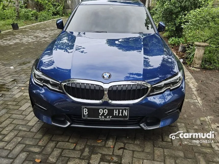Jual Mobil BMW 320i 2022 Sport 2.0 di Jawa Barat Automatic Sedan Biru Rp 760.000.000
