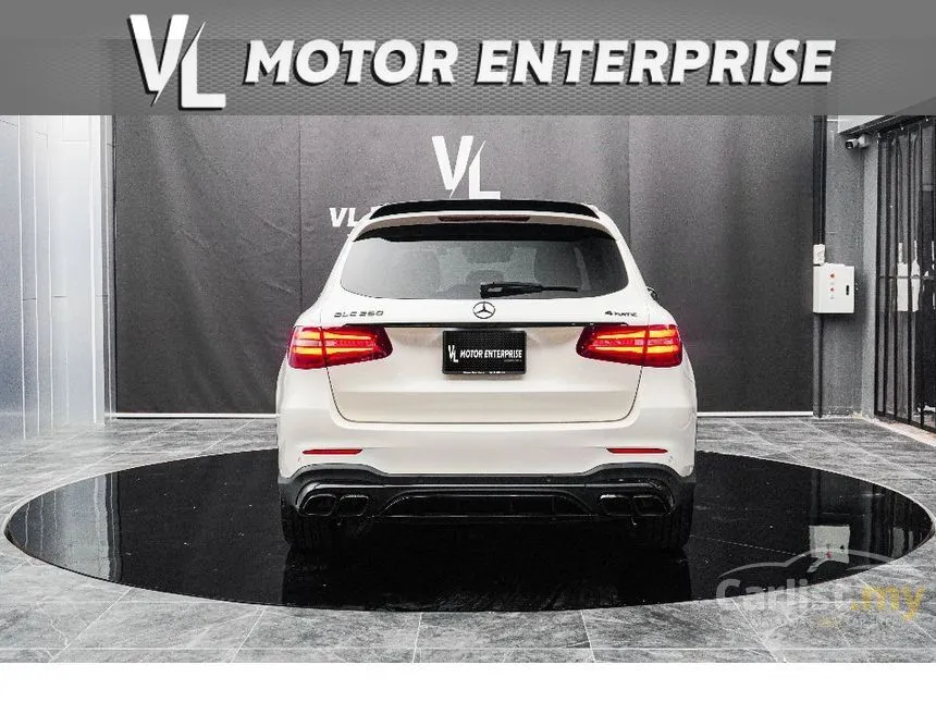 2019 Mercedes-Benz GLC250 4MATIC AMG Line SUV