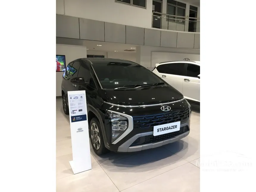 Jual Mobil Hyundai Stargazer 2024 Prime 1.5 di Banten Automatic Wagon Hitam Rp 320.900.000