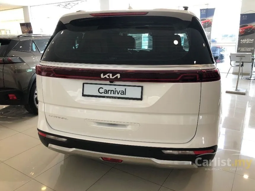 Kia Rectangle New 2022 Kia Carnival 2.2 CKD Free 5 years Service - Carlist.my