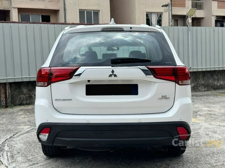 2018 Mitsubishi Outlander SUV