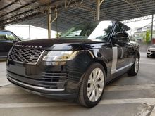 2018 Land Rover Range Rover VOGUE 3.0 SE V6 SUV Panoramic Roof Reverse Camera Power Boot Vacuum Door Meridian Sound System Xenon Light LED Daytime Running Light Cool Box Paddle Shift