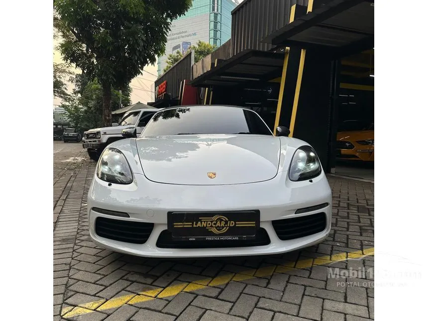 2020 Porsche 718 Boxster T Convertible