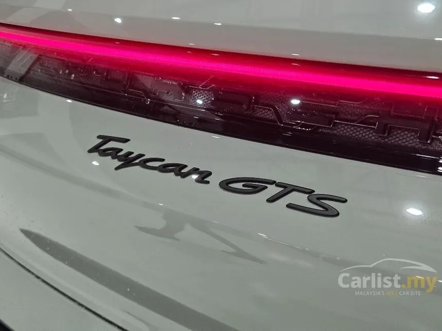 2023 Porsche Taycan GTS Sedan