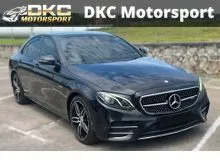 2017 Mercedes-Benz AMG E43 3.0 4MATIC Sedan / AMG BODY STYLING PACKAGE / AMG SPORTS SUSPENSION WITH AIR BODY CONTROL / HEATED POWER FRONT SPORT SEATS