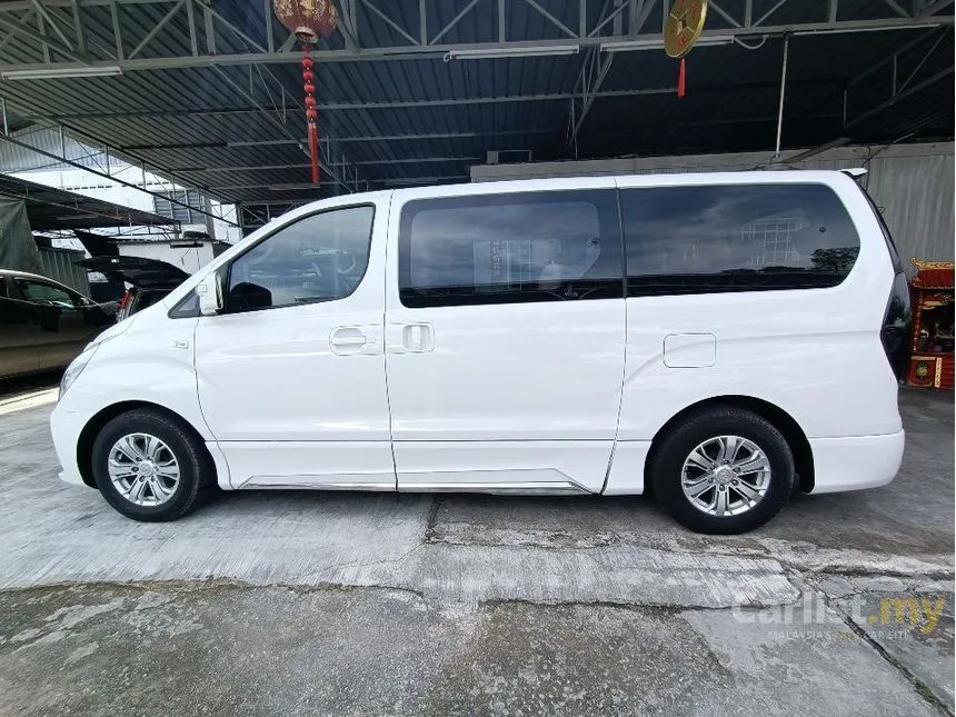 2017 Hyundai Grand Starex Royale Premium MPV
