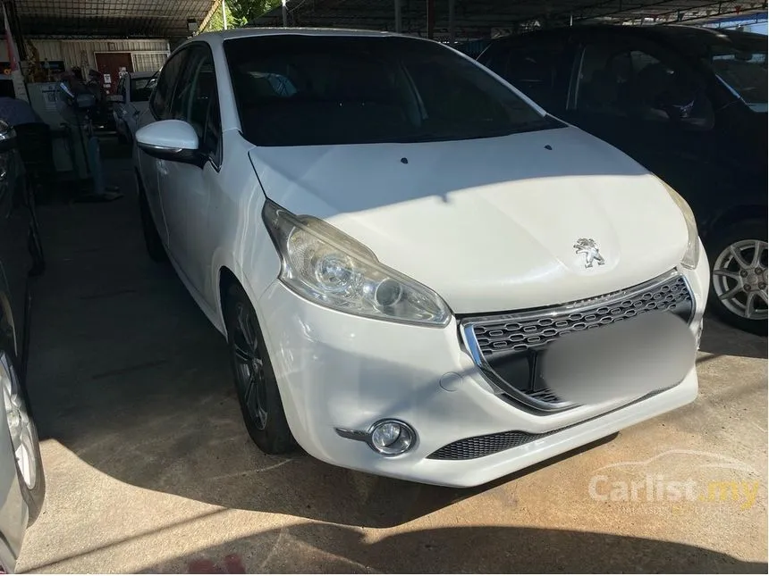 2013 Peugeot 208 Allure Hatchback