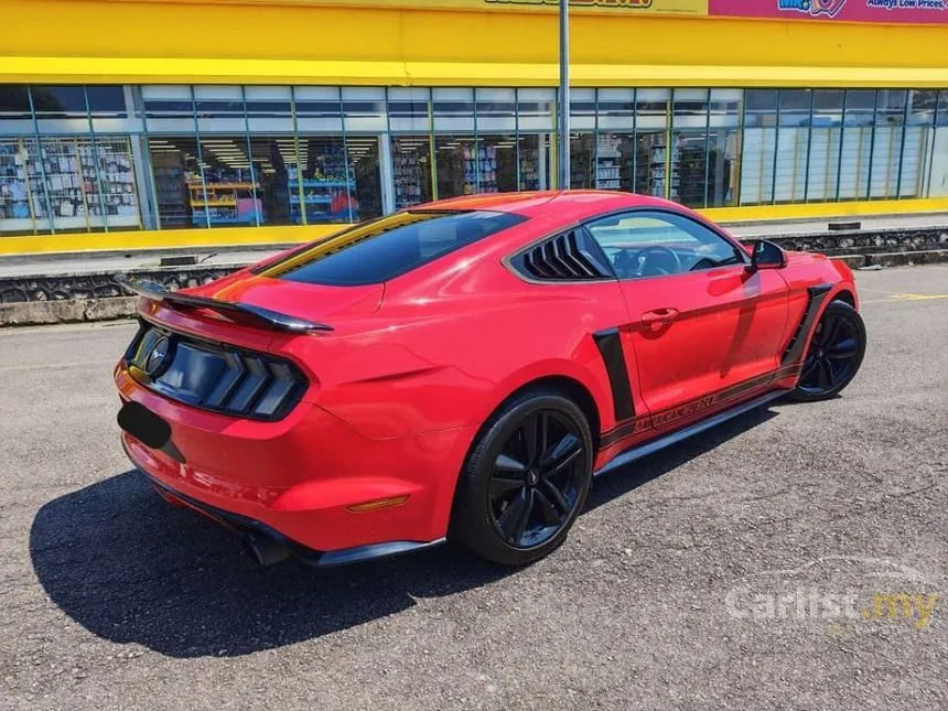 2016 Ford MUSTANG EcoBoost Coupe