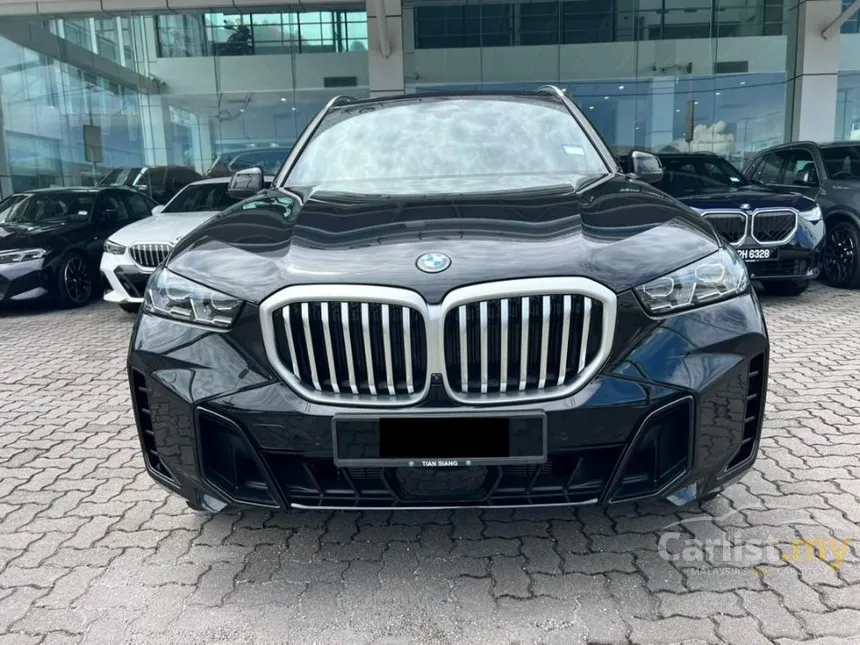 2025 BMW X5 xDrive50e M Sport SUV