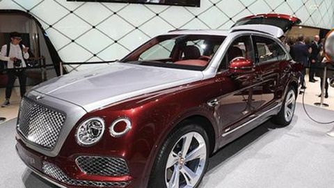 ผู้บริหาร Bentley ยอมรับไม่ได้เตรียมแผนการทำตลาดรถพลังไฟฟ้าได้ดีเพียงพอ