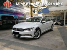 2019 Volkswagen Passat 2.0 380 TSI Highline -PRE REG-