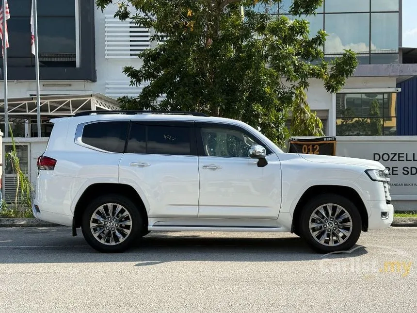 2023 Toyota Land Cruiser J300 ZX SUV