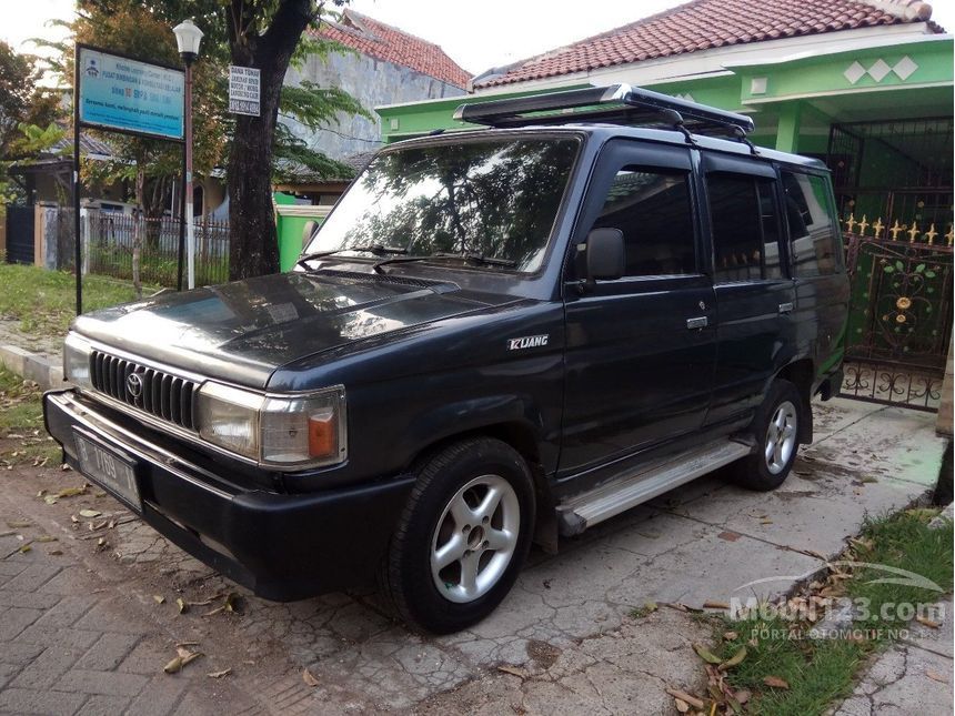 Jual Mobil  Toyota Kijang 1991 1 5 di Jawa Barat Manual MPV 