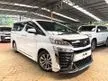 Recon 2022 Toyota Vellfire 2.5 GOLDEN EYE II POWER BOOT SUNROOF MODELISTA