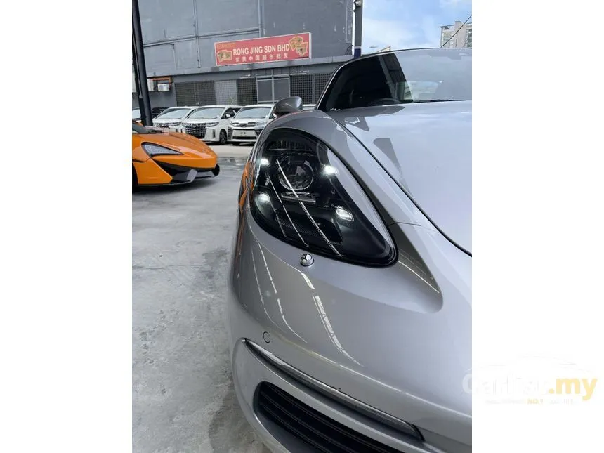 2019 Porsche 718 Boxster Convertible