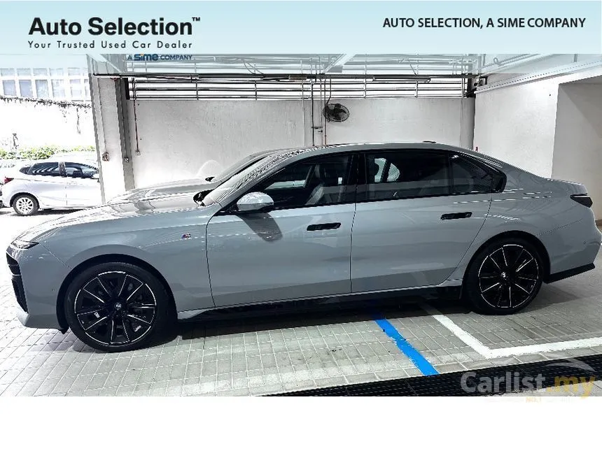 2023 BMW i7 xDrive60 M Sport Sedan