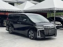 2022 Toyota Alphard 2.5 G S C Package MPV/ GRADE 4.5B/ JBL SOUND/ REAR ENTERTAINMENT/ 4 CAMERAS/ BSM/ SPARE TYRE/ FREE 6 YEARS OPEN WORKSHOP WARRANTY