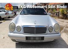 1997 Mercedes-Benz E280 2.8 Sedan (A)