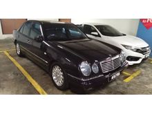 1999 Mercedes-Benz E240 2.4 Avantgarde Sedan