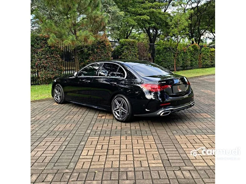 2022 Mercedes-Benz C300 AMG Line Sedan
