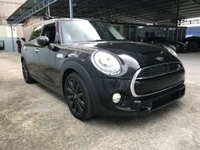 2017 MINI 5 Door 2.0 Cooper S Hatchback