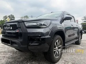 2022 Toyota Hilux 2.8 Rogue Dual Cab Pickup LED PROJECTER HEADLAMP WITH LED DAYLIGHT LEATHER SEAT WARRANTY