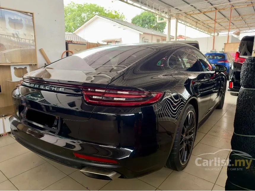 2018 Porsche Panamera Hatchback